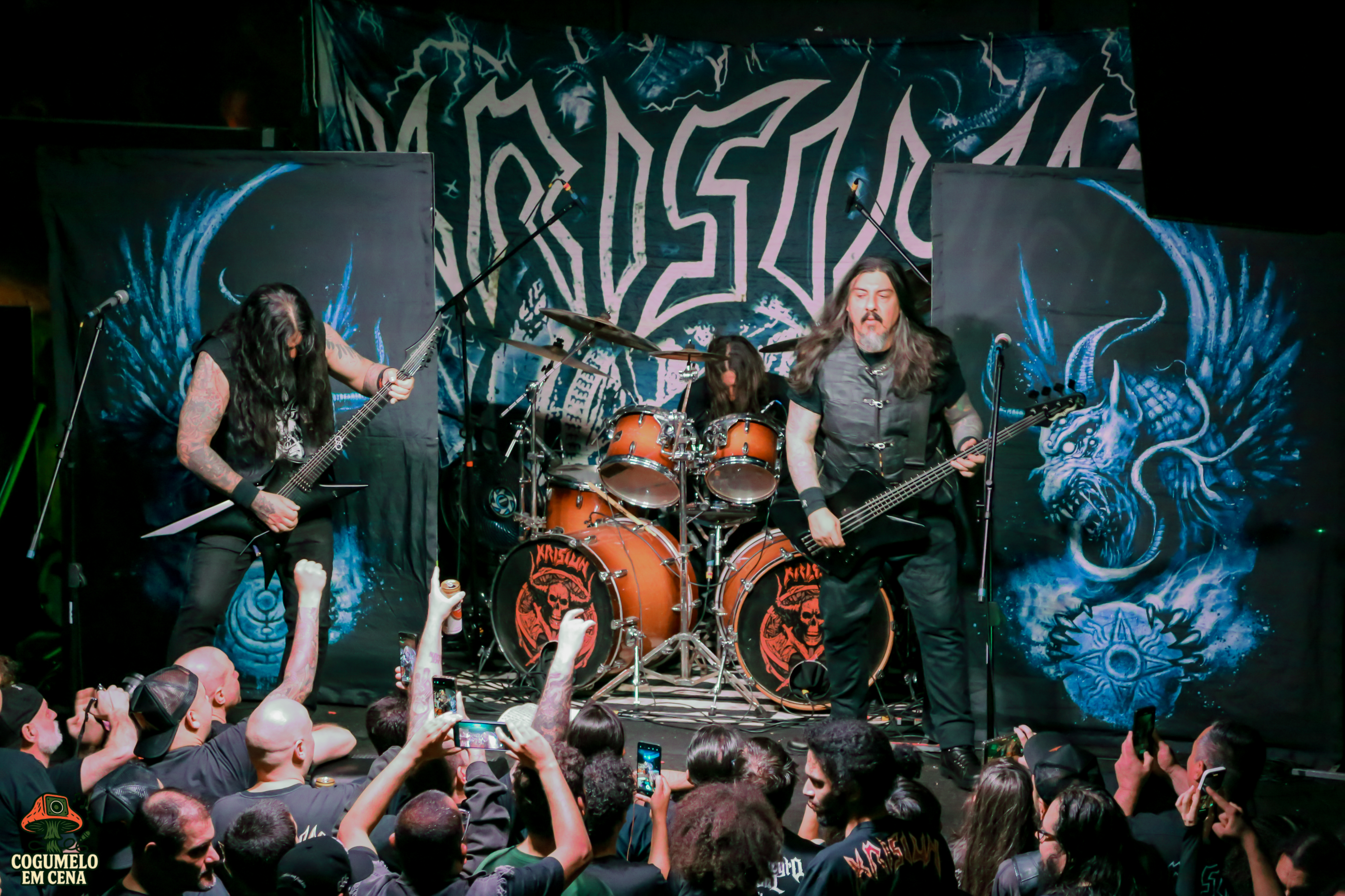 Krisiun celebra o metal extremo na Burning House