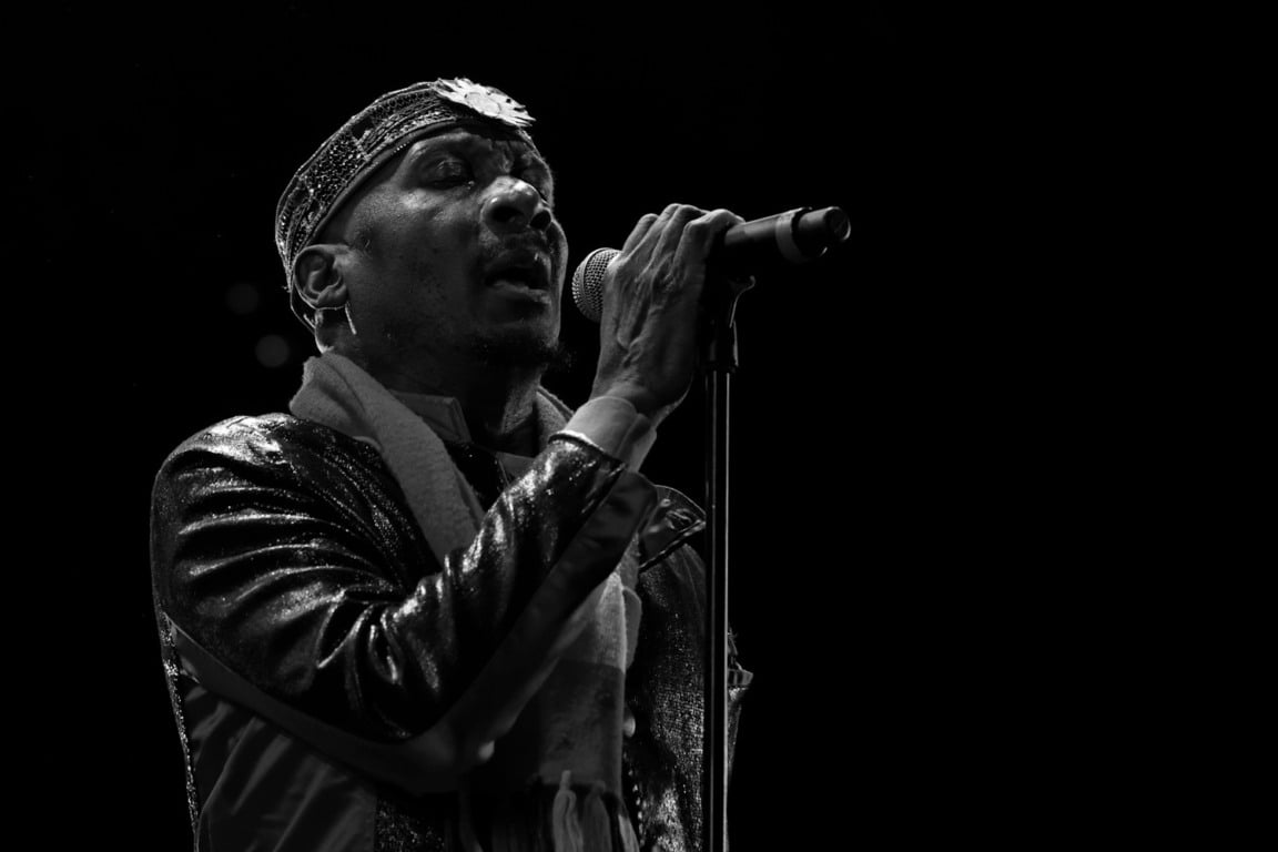 Morre Jimmy Cliff, lenda do reggae mundial, aos 81 anos.