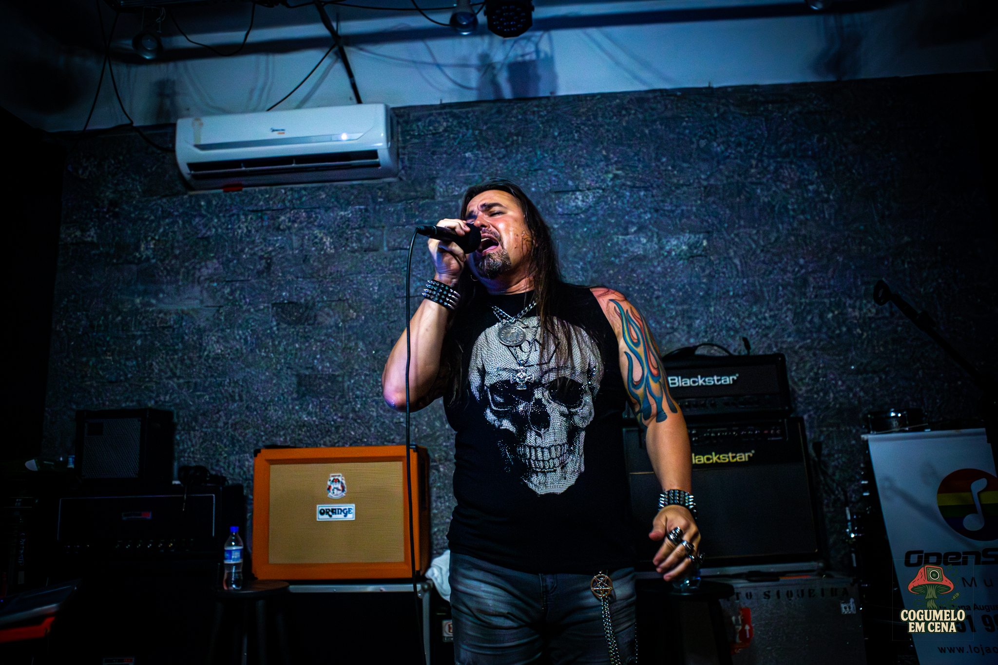 Thiago Bianchi transforma workshop em noite de aprendizado e celebração do metal, com participação especial de Cristiano Poschi