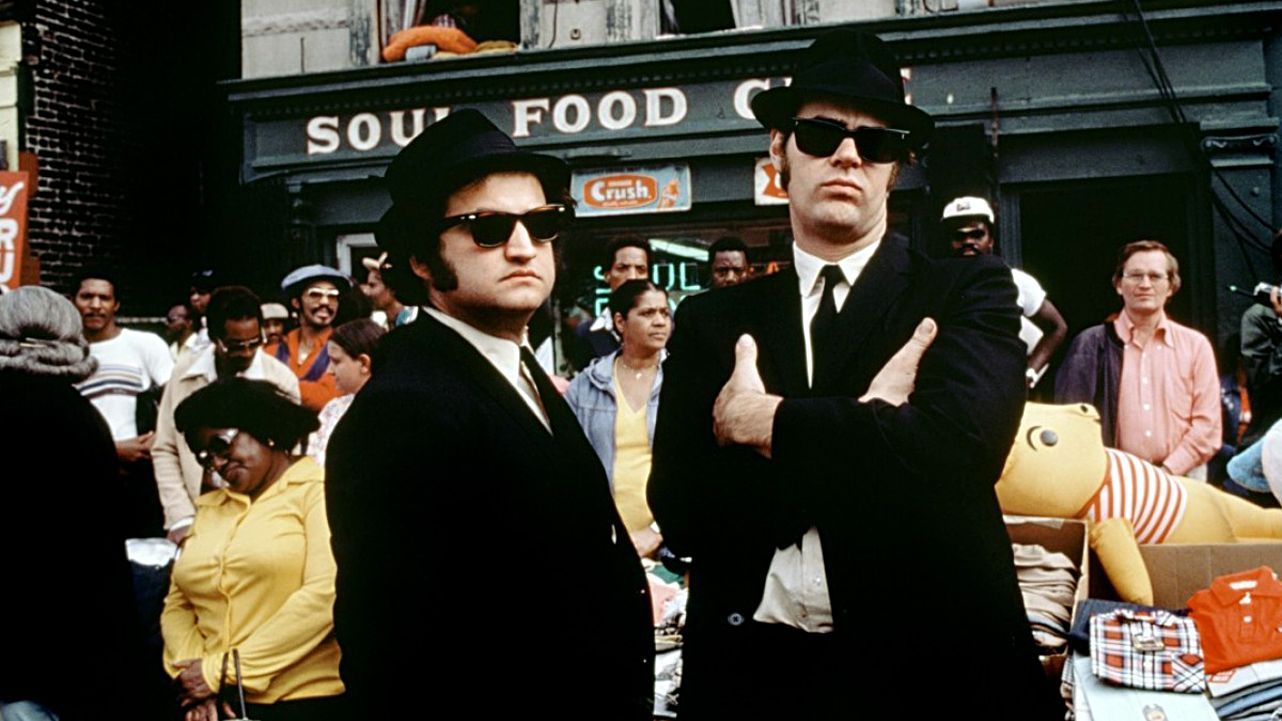 OS BLUES BROTHERS: A PIADA QUE RESSUSCITOU UMA NAÇÃO MUSICAL ESQUECIDA