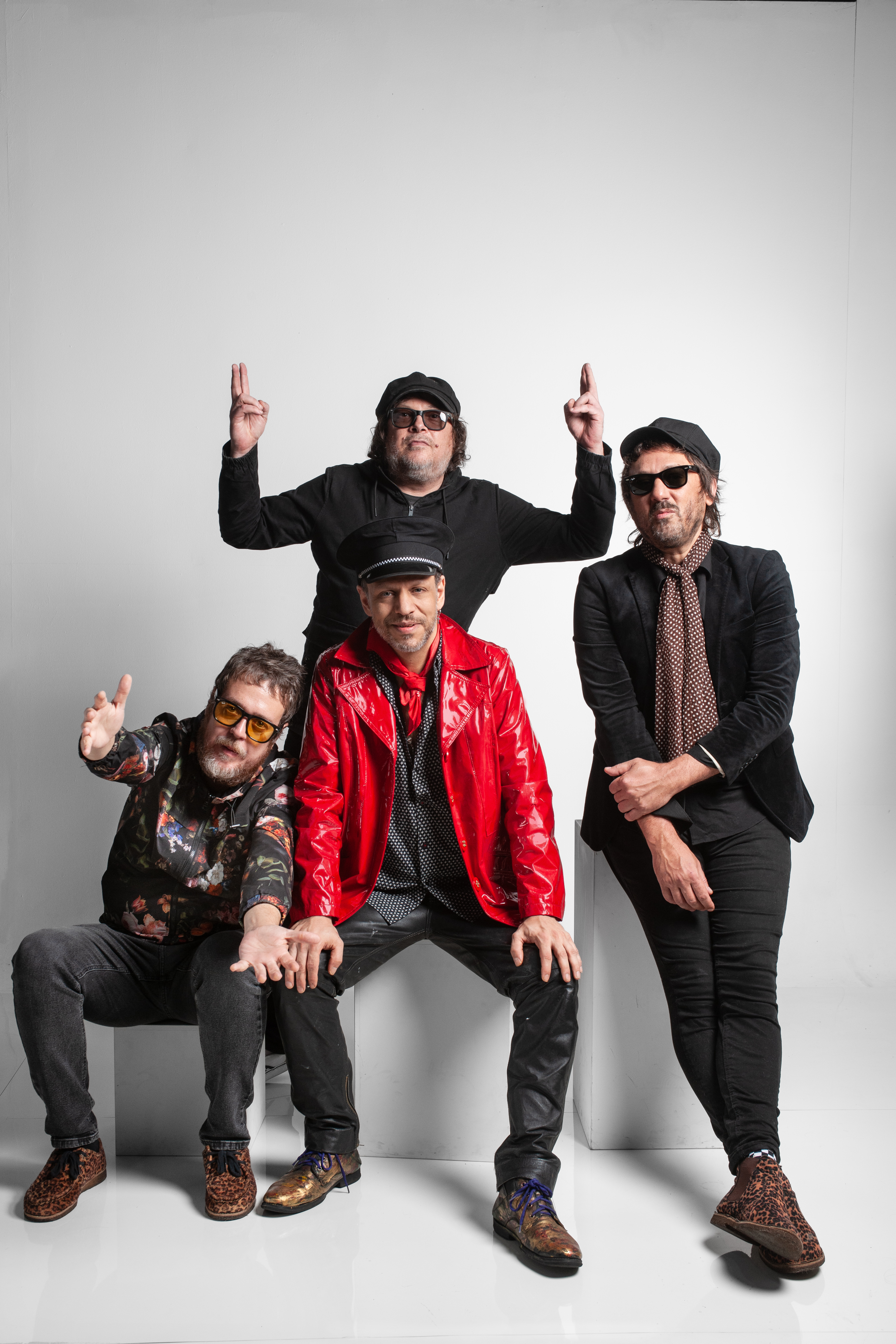 EM RETORNO DEFINITIVO, CACHORRO GRANDE ANUNCIA SHOW EXCLUSIVO EM PORTO ALEGRE E GRAVAÇÃO DE NOVO ÁLBUM