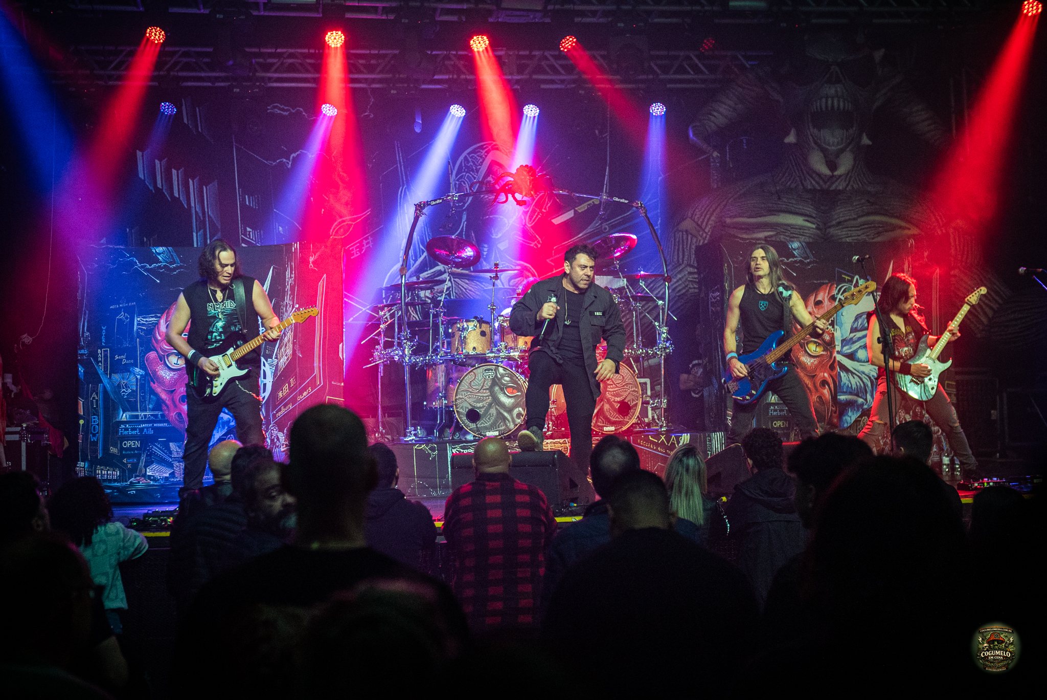 Aquiles Priester e Children of the Beast celebram 40 anos de “Somewhere in Time” no Opinião